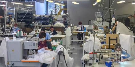 usine armani italie
